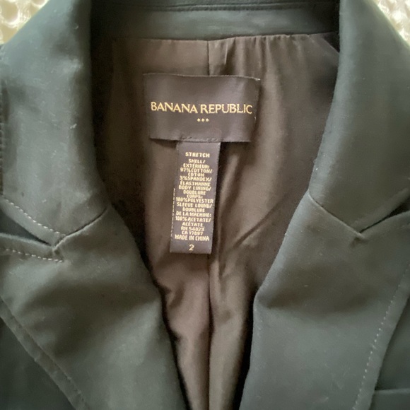 Banana Republic Black Blazer - Picture 3 of 6